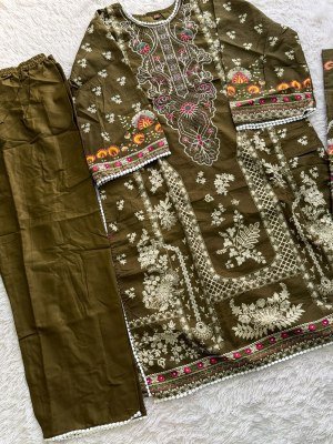 Aaliya Embroidery Collection Vol. 31 Ready-made 3-Piece Cotton Suit Size wise Combo Set