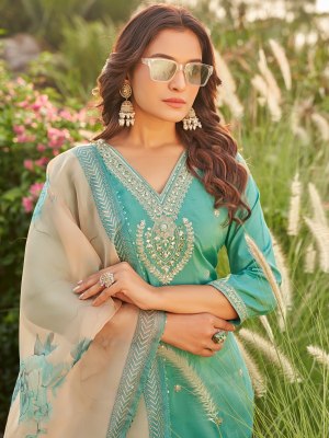 Aanchi by Alisha Roman shimmer 3 pcs set of kurti pant and dupatta catalogue at affordable rate readymade suit catalogs