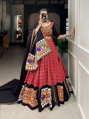 Amavi Navratri collection Beautiful Gamthi work Garba lehenga choli collection 2023 Amavi