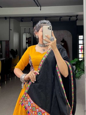 Amavi Navratri collection  gorgeous gamthi work traditional lehenga choli  collection 2023 kurtis catalogs