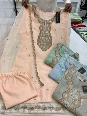 Amavi Presents Organza Readymade Salwar Kameez Four Colours Matching Party Wear Designer Dress Wholesale Rate Surat Market Amavi