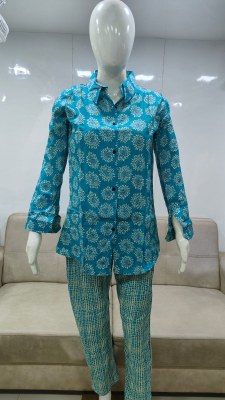 Cambric Cotton Print Fabric Size Wise Co Ord Set collection wholesaler Surat  Size wise Combo Set