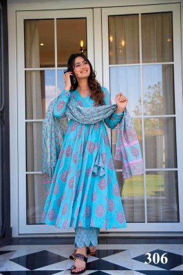 Clora vol 3 luanch beautiful printed Anghrakha Kurti  bottom with dupatta Collection at amaviexpo Amavi