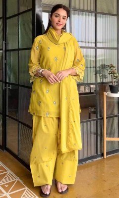 D.N. 043 Mul Chandheri Designer Kurti with Farshi Palazzo & Dupatta Set Fancy Palazzo suit catalogue
