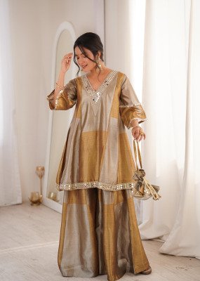 DN9330 Two-Tone Tissue Embroidered Top Bottom with Mirror Work Batwa Set 
