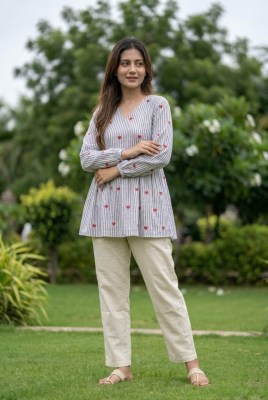 DN9337 Cotton Heart Embroidered Top with Linen Cotton Pant Set kurtis