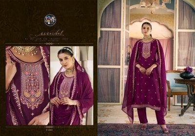 Fourdots Madiha Crush Silk Unstitched Top with Heavy Work  Dull Santoon Bottom Set with Simer Najneen Heavy Work Dupatta Wholesale dress material catalogs