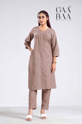 GaaBaa D.No. 926 Yarn Dyed Cotton Handloom Co ord Set with Pocket And Embellishment Wholesale kurtis catalogs