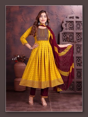 Green tomato by Stuti exclusive printed ghera kurti pant and dupatta catalogue at low rate readymade suit catalogs