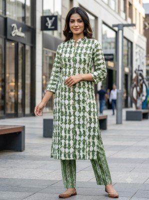 Heavy Cambric Cotton 60/60 Kurti Pant Set Size wise Combo Set