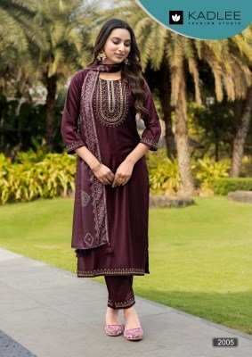 Kadlee Fitoor Hand And Threadwork Gajji Silk Top with Gajji Silk Bottom and Chinnon Print Dupatta Wholesale kurtis catalogs