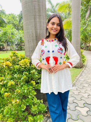 Khelaiya presenting Gamthi work top with real mirror reyon western top  catalogue Amavi