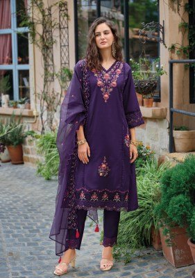 Lady Leela Shiddat 5 Luxe Heavy Handwork Vatican A Line Kurti Set with Embroidered Organza Sleeves, Daman ,Cotton Inner Pant And Dupatta Wholesale kurtis catalogs
