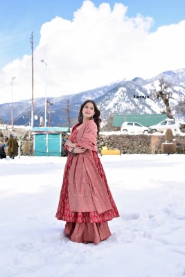Lucaya Vol 15 by Pure Maslin showcases a stunning flared kurti, palazzo, and dupatta set that exudes elegance and style. This ensemble is crafted from readymade suit catalogs