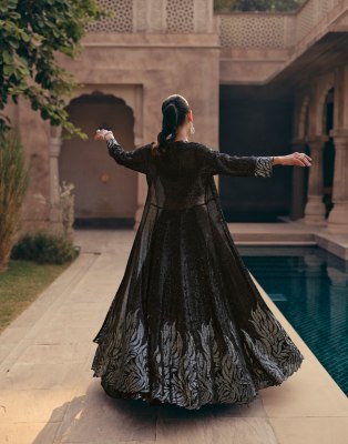Mahotsav Nx by Sayuri Designer Real chinon Designer embroidered lehenga choli catalogue at affordable rate lehenga choli catalogs