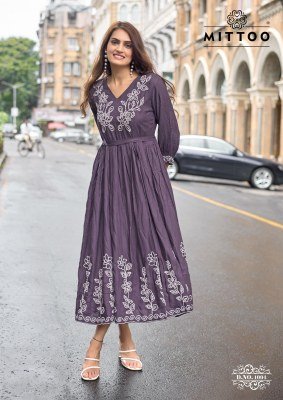 Mittoo Queen Design 6 Rayon Weaving Top with Thread And Handwork Premium Ethnic Kurti Wholesale kurtis catalogs