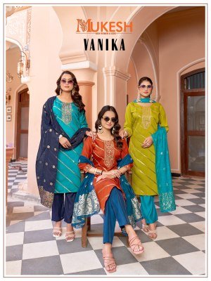 Mukesh Vanika  Embroidered Kurti Pant with Dupatta 