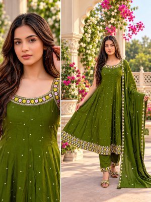Mul Chanderi 3-Piece Flared A-Line Kurti Pant Dupatta Set with Floral Embroidery Size wise Combo Set