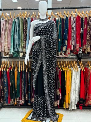 New Arrival DN 3524 Running with heavy work Blooming Swarovski saree catalogue at amaviexpo Amavi