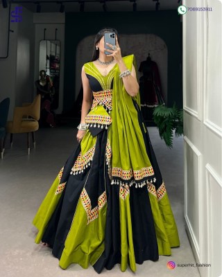 New Navratri Collection In Pure Cotton Lehengha Plain and Gamthi work with cowrie Kodi lace Gota Patti  touch up Wholesale   Single