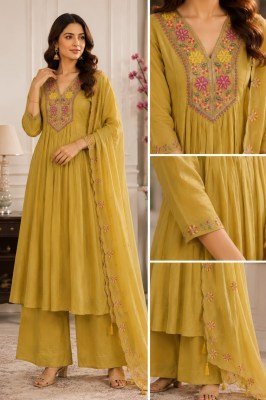 Premium 3-Piece Mul Chanderi Hand Work Kurti Pant Dupatta Set Size wise Combo Set