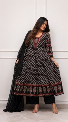 Premium 3PC Gown Collection Cotton Taj  Size wise Combo Set