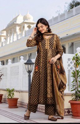 Premium Cotton 60×60 Traditional Print 3-Piece Full Flair Kurti Set with Mirror Work Size wise Combo Set