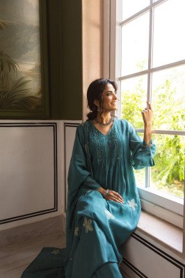 Premium Mul Chanderi Full Flair 3-Piece Set with Neck, Sleeves and Dupatta Size wise Combo Set