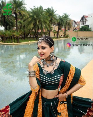 Rajwadi Navratri Trendy Navratri Garba Ensemble 7076 Green Exclusive Garba Chaniya Choli  Plain And Printed with Gotta, Cowrie, and Blouse Embellishme Amavi