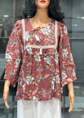 Urvashi presented Short Printed top with lace and dori in 4 colors at affordable rate western wear catalogs