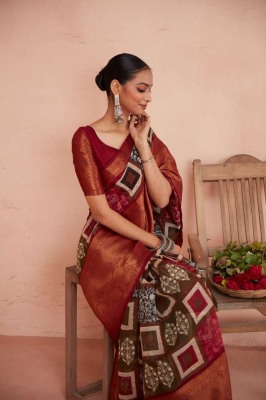 sr presents Meera Queen Chanderi Jequard Border designer saree catalogue wholesaler  sarees catalogs