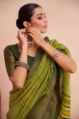 sr presents Meera Queen Chanderi Jequard Border designer saree catalogue wholesaler  sarees catalogs